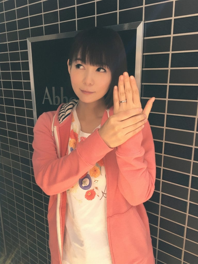 しょこたん こと中川翔子さんがママに 抱っこ紐姿を披露 ママスタセレクト Part 2