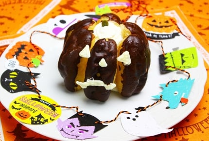 簡単すぎる!市販のエクレアでハロウィンパーティー!