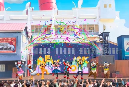 東京ディズニーシー「ドックサイドステージ」新ショーは「ハロー、ニューヨーク！」！35周年の記念グッズも販売