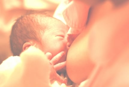 母乳が出すぎる悩み……「母乳過多の辛さ」はなぜ周りに理解されないの?