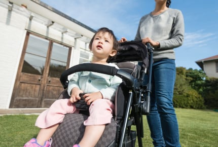 4歳は違和感アリ?ママたちが「ベビーカー」を卒業できないワケ