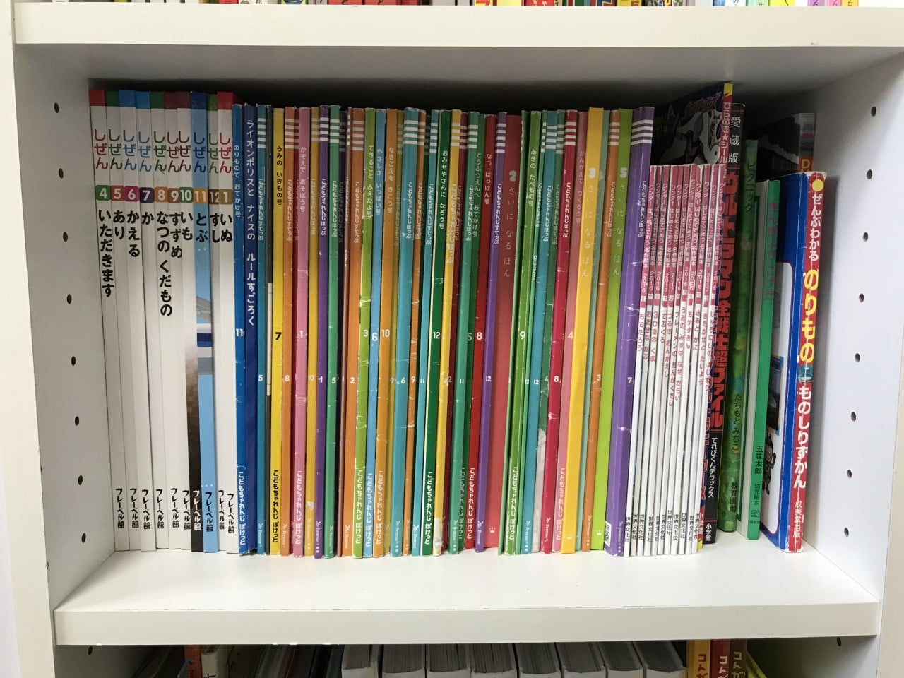 絵本の 適正量や選び方 が分からない ママたちの工夫から知恵を拝借 ママスタセレクト 絵本の 適正量や選び方 が分からない ママたちの工夫から知恵を拝借 ママスタセレクト