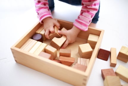 1歳半でもできる。子どものラクラクお片付け習慣の身につけ方