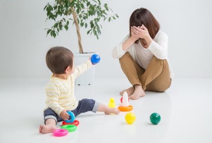 イヤイヤ期の子どもに感じるイライラが苦しい……。つらさを心の余裕に変えるために必要なこととは