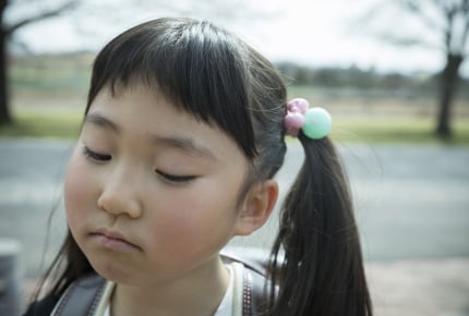子どもが学校に行きたがらないとき、親はどう対処したらいい?