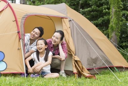 「子連れキャンプ」を気楽に楽しむコツ。おすすめのキャンプ場選びや必須アイテムとは？