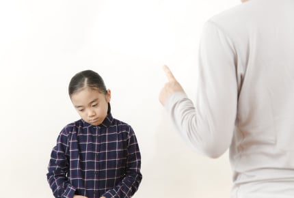 幼い頃からしっかりしつけることは大事?教育評論家が語る、しつける際のポイントは