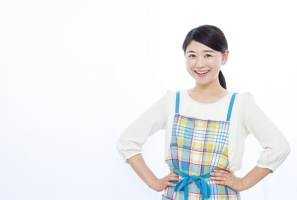 料理のときエプロンつけていますか?つける派とつけない派の考え方とは