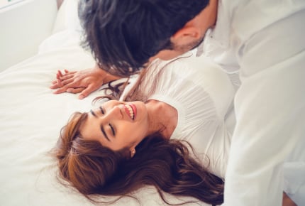 義実家で同居中。旦那さんとのエッチはどこでしてる?親バレしないタイミングとは