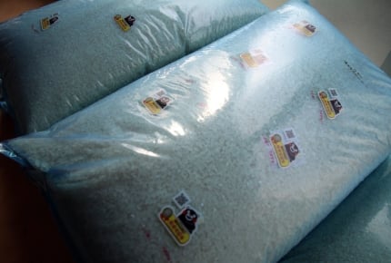 熊本市「くまさんの輝き」米を文京区「こども宅食」へ1800キロ支援