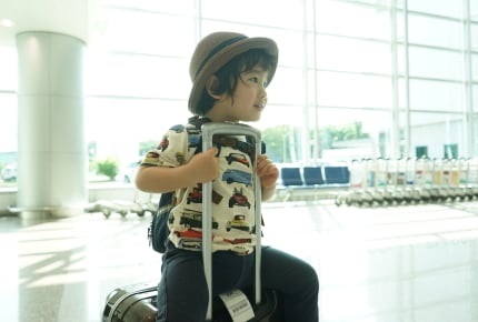 男の子は何歳ごろにママ離れする?心構えをしておきたい子どもの成長のとき
