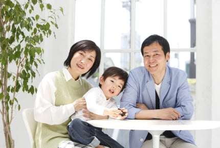 「アラフォーでの出産、子育ては大変」は本当?当事者のママたちの感じ方