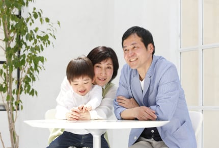 高齢出産で大変なことは「ママ友付き合い」?若いママと友達になれるもの?