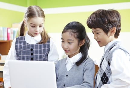 2020年から英語が必修化!「グローバル化」する社会で生き抜く子どもを育てるために必要な「リベラルアーツ」って?