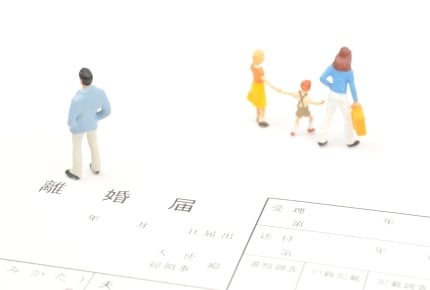 シングルマザーが語る「離婚後の解放感」。ママたちから寄せられた批判・共感・エールの数々