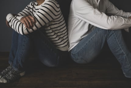 あなたはどっちに当てはまる?仲良し夫婦&冷めた夫婦、それぞれの「ありがちなこと」10選!