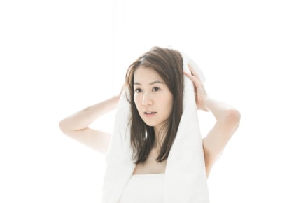 女性は秋や冬も髪の毛を“毎日”洗う?約67%が答えた驚きの結果とは