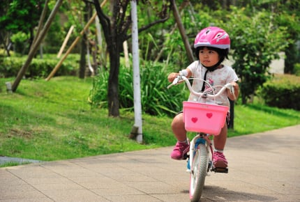子どもが自転車に乗れるメリットは？わが子が乗り始めたタイミングはいつごろだった？