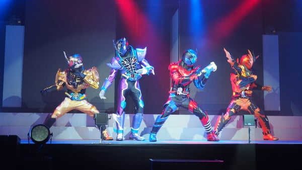 19年もやってきた 仮面ライダー スーパー戦隊 Wヒーロー夏祭り19 ヒーローたちに会いに行こう ママスタセレクト