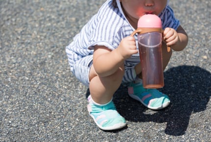子どもに持たせる水筒の中身、麦茶は腐りやすい!?麦茶以外なら何を入れる?