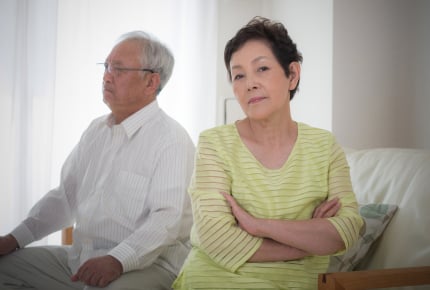 義母が入院中「義父の世話をして」と言われたけど元気なのに必要ある?ママたちの考えとは