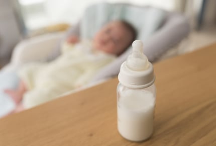 ついにローソンとファミリーマートで液体ミルクが発売！次回の商品開発へのママたちの期待とは……？