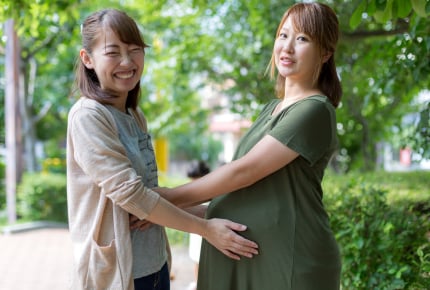 学校行事・ランチ・買い物…….常に一緒にいるママ友は、はたから見たらどう思う?