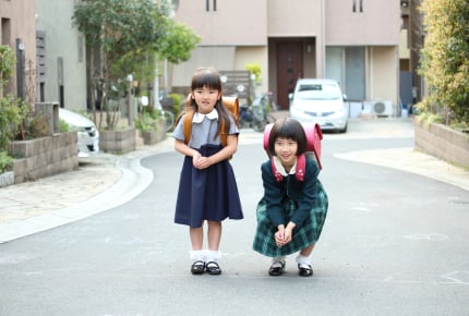 家に遊びに来た小4の子どもの友達が「門限の19時まで居るから」と……早く帰らせても大丈夫?