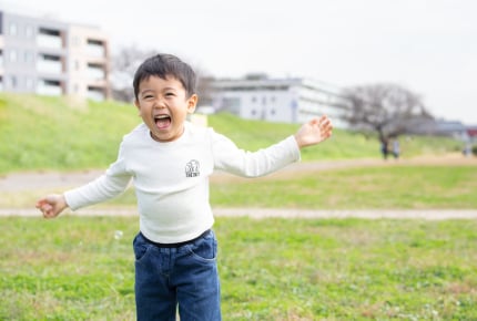 ママ友の「男の子は育てにくくて大変」アピールにうんざり。よい返しはある?