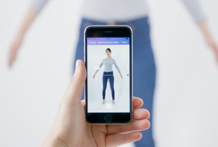 スマホで撮影した写真で自動的に体の寸法を測ってくれる!ユニクロアプリの新機能「MySize CAMERA」 #ママが知りたいネットの知識
