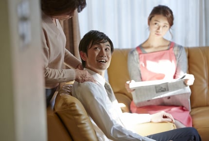 昼寝中の旦那に「疲れているのね、可哀相……」と義母。あなたなら何て返答する?