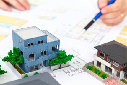 勝手に二世帯住宅の計画が進んでた!ママと子どもだけで別居はアリ?