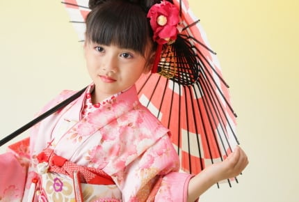 毎年作っていた子どもの写真入り年賀状、成長につれてどう変わる?ママたちの経験談