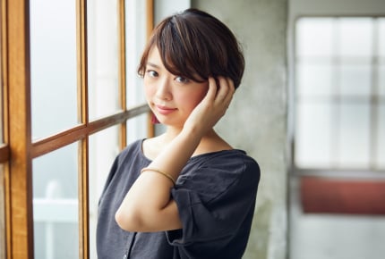 髪が長いと可愛く見えるもの? 友人が髪の毛を切ったらなんだか違和感が……