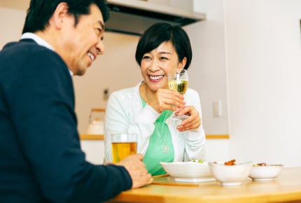 旦那さんの帰宅後には何を話すの?話を聞いてもらえないからあえて会話をしないママも