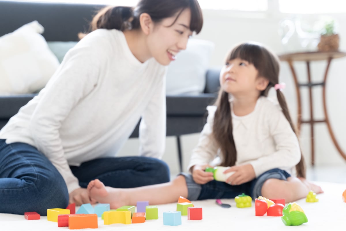 ママも一緒に遊ぼう 休みたいときや家事をしたいとき 子どもを1人で遊ばせるにはどうしたらいい ママスタセレクト