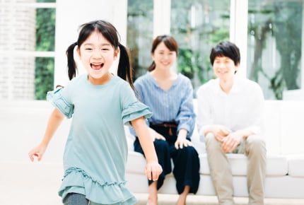 2人目をつくらない義兄夫婦に対して「一人っ子はかわいそう」という投稿者のママ。この考えに他のママからは反発する声が