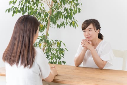 ママたちが、ママ友と距離を置くことになった原因とは?みんなが「価値観が合わない……」と感じた瞬間