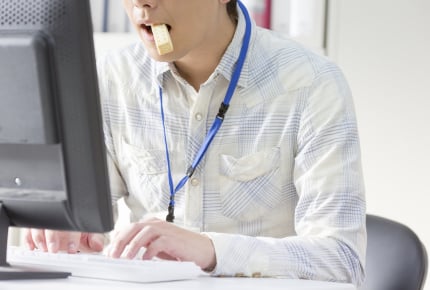 「お前のお弁当はマズイから、お昼は栄養補助食品を食べたい」と言われたら?怒り、喜び……ママたちの反応あれこれ