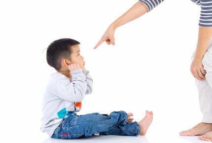 「明日は絶対に子どもを怒らない」。落ち込むママの夜の誓い