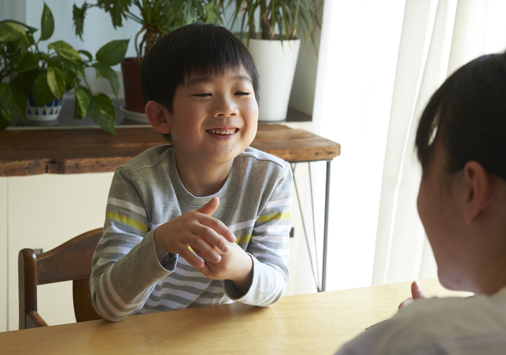 ちょっとだけでいいから静かな時間がほしい 我が子のマシンガントークに悩むママたち ママスタセレクト