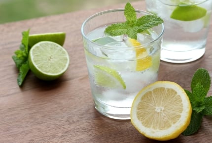 暑くなると飲みたくなる炭酸水!割るとおいしくなる組み合わせは?