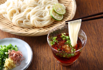 激うまアレンジめんつゆ25選!簡単ちょい足しでそうめんがおうちごはんの主役に!?
