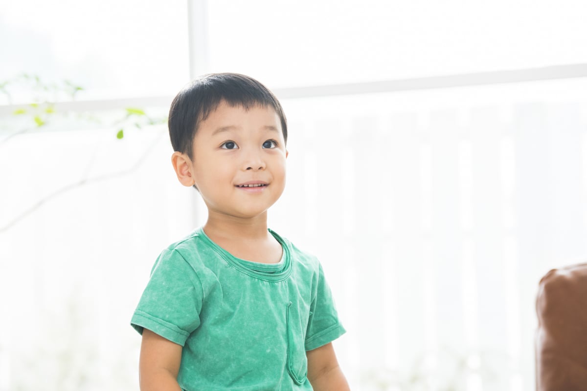 お下品な言葉が好きな4歳のわが子 これって注意すべき それとも自然とやめるのを待つ ママスタセレクト