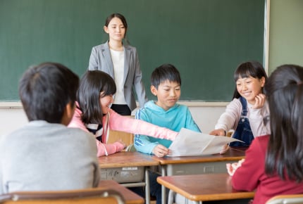 担任にいじめを相談したら「あなたにも悪いところがある」と言われたわが子。納得がいかないママにできることとは?