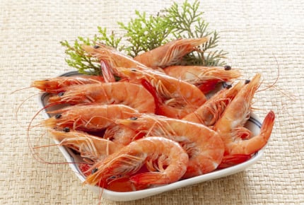 エビを使った料理を教えて!サラダ系、揚げ物系、殻付きならば殻を取らずに……