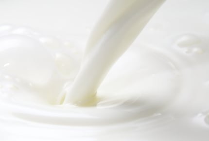 牛乳が何本も余ってしまった……たくさん消費できるおすすめの方法はある？