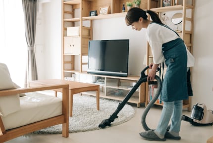 戸建ての掃除機かけ。休日の朝は何時からならOK?