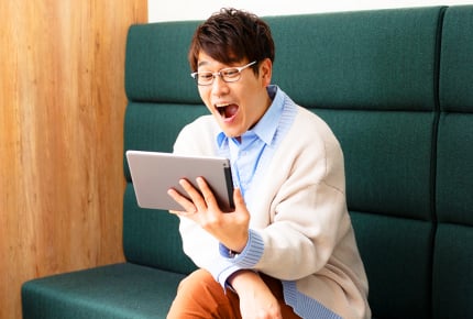 “テンポ”こそ最高のエンターテイメント!古坂大魔王さんが語る「子どもたちが夢中になるサービス」とは