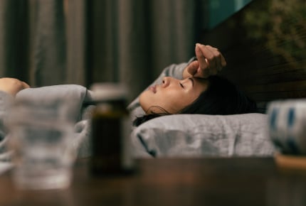 必ず夜中に一度目が覚める!?できることなら、一度も目を覚まさずに朝までぐっすり眠りたい!